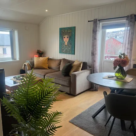 By The Center Free Parking Newly Renovated * Kirkenes