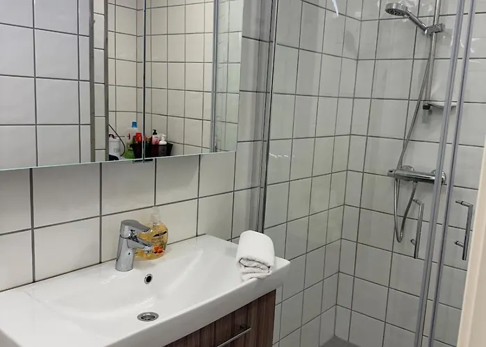 By The Center Free Parking Newly Renovated Apartamento Kirkenes